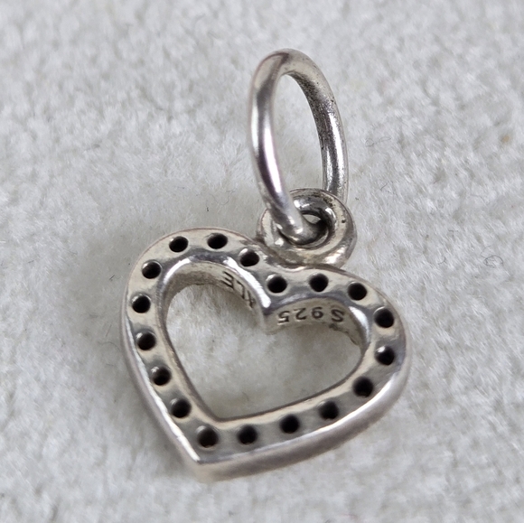 Authentic Pandora Charm Be My Valentine Pink Heart S925 Ale 390325PCZ - Picture 3 of 3
